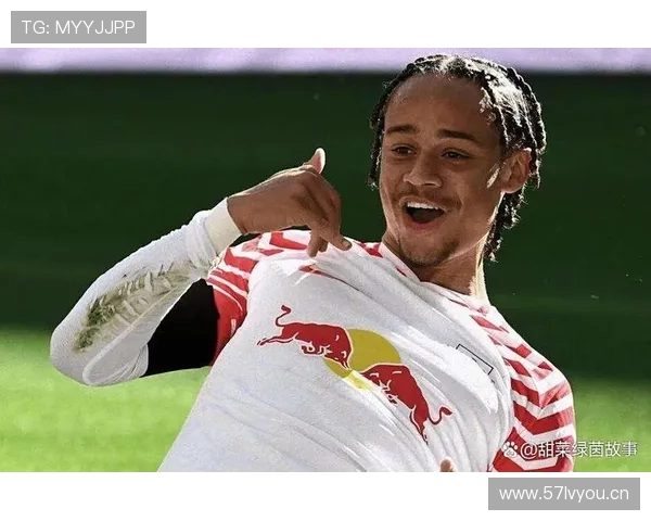 哈维·西蒙斯技术细腻与本赛季稳健表现解析 哈维·西蒙斯技术细腻与本赛季稳健表现解析